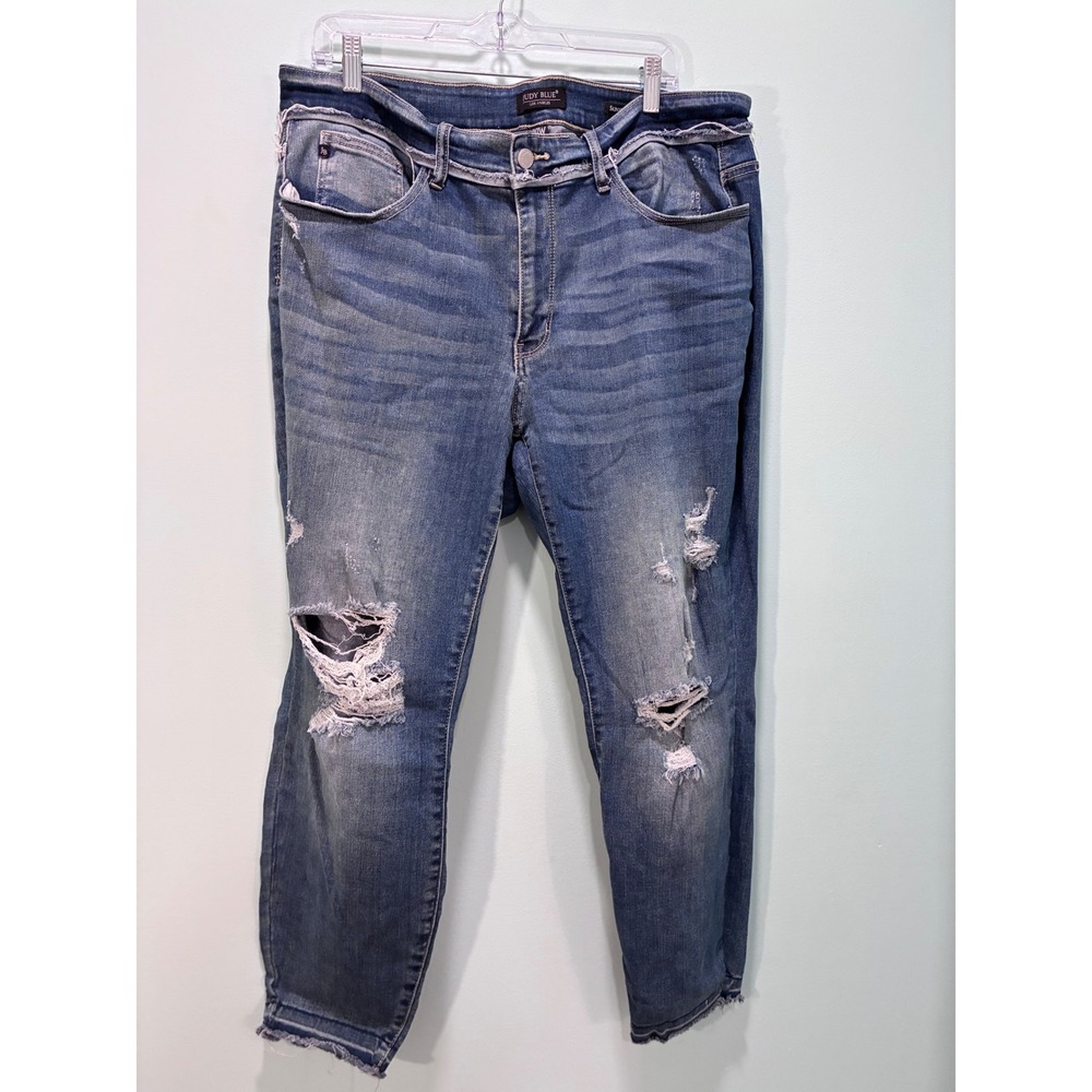 Judy Blue Skinny Jeans 20W Medium Wash Distressed Raw Hem